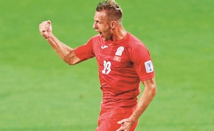 «هاتريـك» فيتـالــي يصنـع التاريخ في كأس آسيا