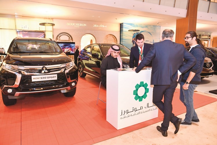 الملا أوتو (ميتسوبيشي و ACURA )﻿