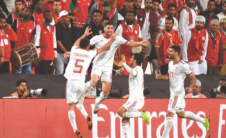 إيران تنهي حلم عُمان وتبلغ ربع النهائي