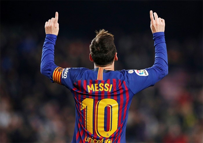 ميسي يقود برشلونة للثأر من ليغانيس بثلاثية