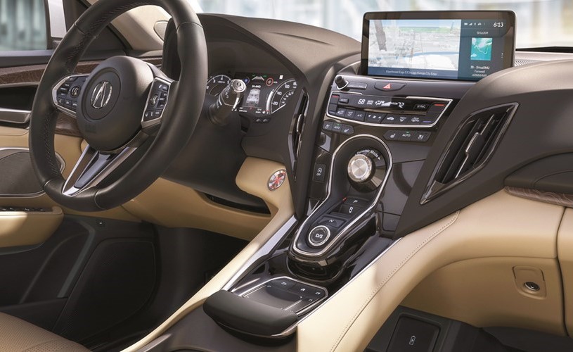 ACURA الملا تتألقفي معرض الكويت للسيارات 2019