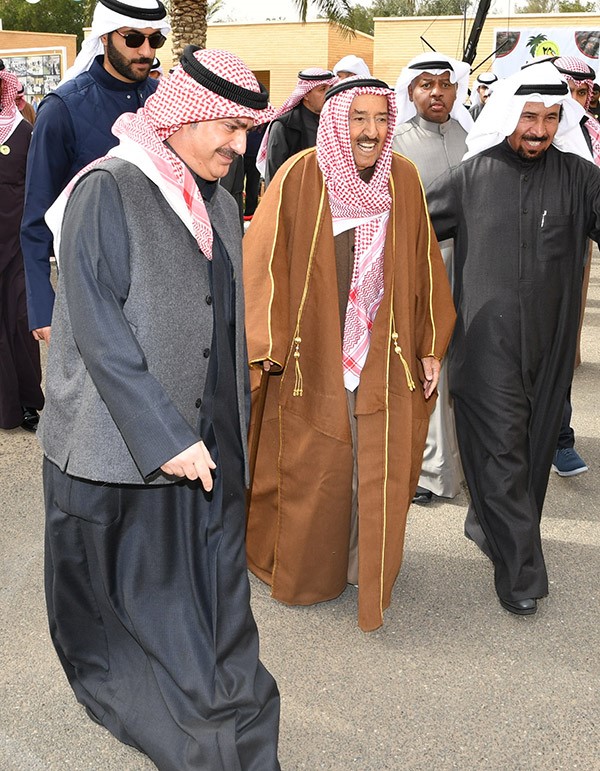 صاحب السمو حضر مأدبة غداء أقامها الشيخ علي الجابر على شرف سموه في مزرعة "عزايز" بمنطقة العبدلي