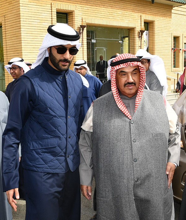 صاحب السمو حضر مأدبة غداء أقامها الشيخ علي الجابر على شرف سموه في مزرعة "عزايز" بمنطقة العبدلي