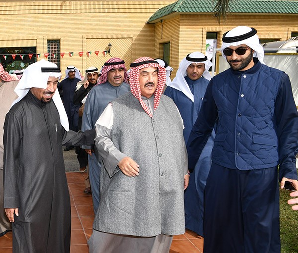 صاحب السمو حضر مأدبة غداء أقامها الشيخ علي الجابر على شرف سموه في مزرعة "عزايز" بمنطقة العبدلي