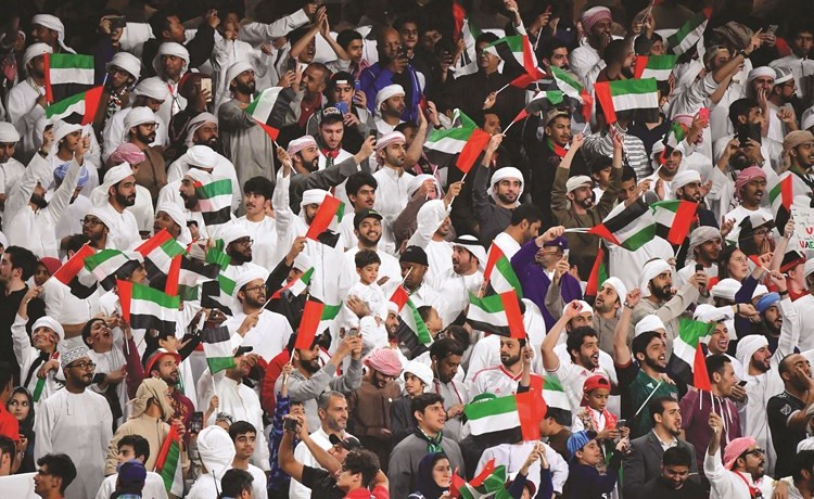 جماهير «الأبيض» كلمة السر في بلوغ نصف النهائي
