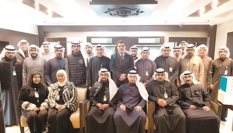 خالد السبيعي وتهاني الخميس وسط المتدربين﻿
