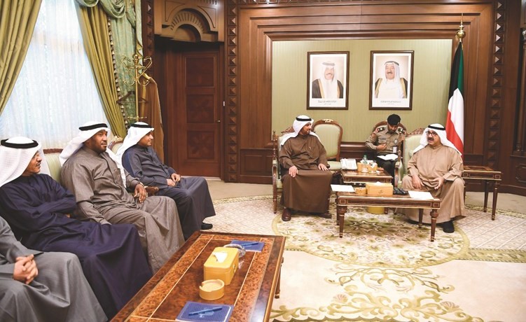 الدالوي: النائب الأول وعدنا بدراسة مشكلة الدوام بالوزارات