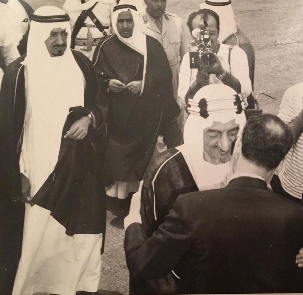 صور ملونة نادرة للحرم المكي عمرها 65 سنة.. إليك قصتها