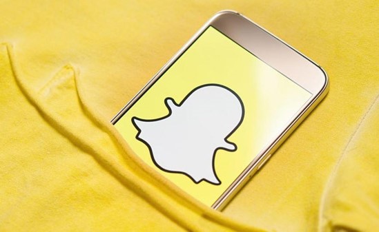 " سناب شات" تفكر جديًا بالتخلي عن أهم مزاياها