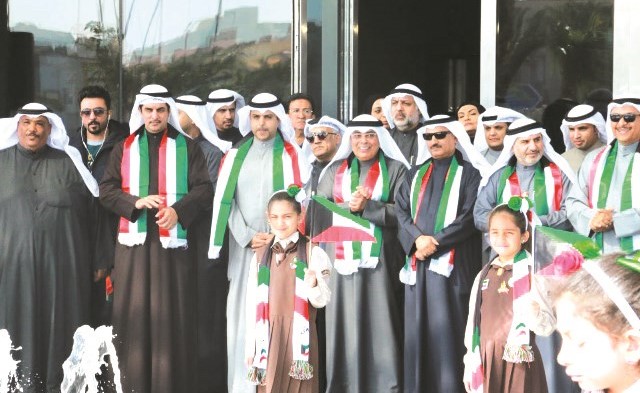 الحربي مع قيادات التربية في الحفل﻿