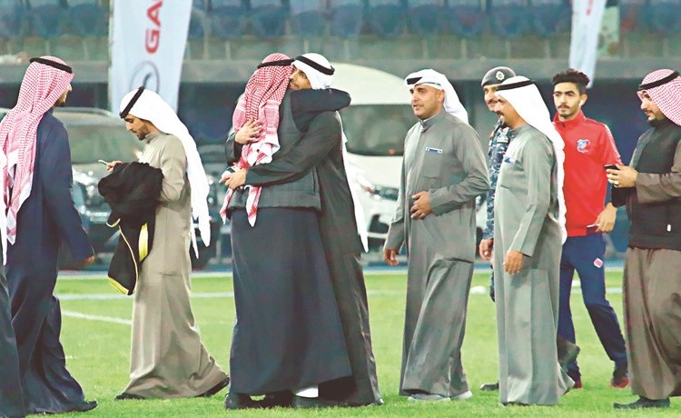 العميد مؤهل لحصد بطولات الموسم والقادسية «جميع محترفيه احتياط»!
