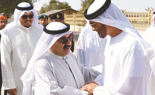 سمو الشيخ محمد بن زايد آل نهيان مرحبا بالشيخ ناصر صباح الأحمد﻿