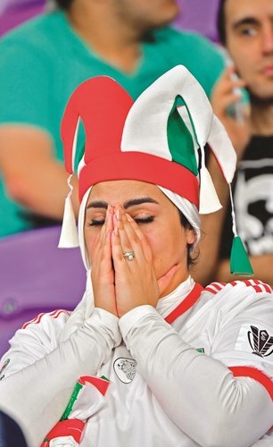 دموع إيرانية.. أوقفت صوت الطبول
