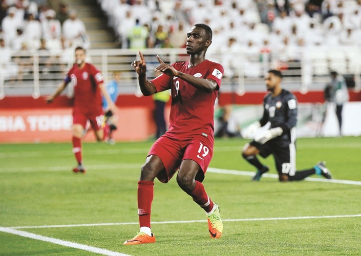 العنابي..  على الكاس ناوي