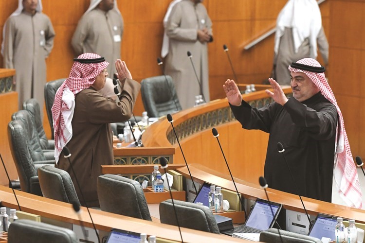 تحية بين خليل الصالح والشيخ خالد الجراح﻿