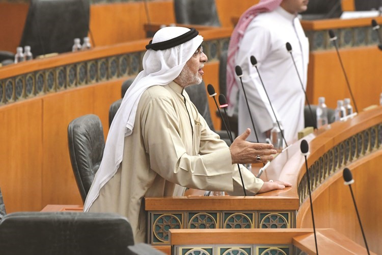 عدنان عبدالصمد﻿