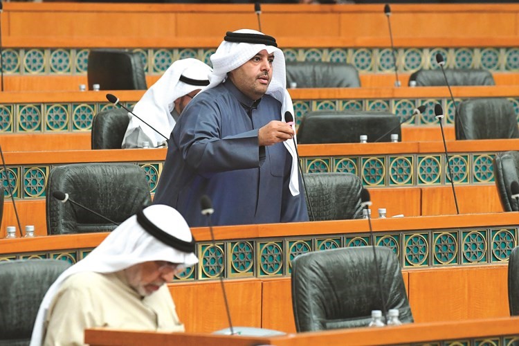 مبارك الحجرف﻿