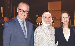 سفيرا المغرب وتركيا يقدمان التهاني ﻿