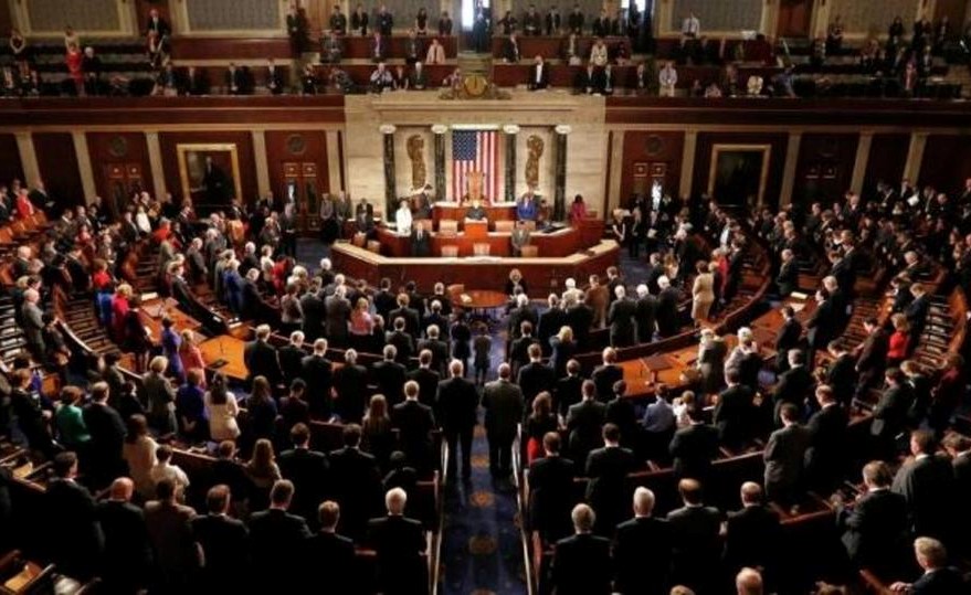 مجلس الشيوخ يصوت ضد قرار ترمب الانسحاب من سوريا