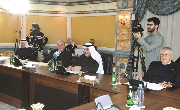 جانب من اجتماع مجلس العلاقات العربية والدولية برئاسة محمد الصقر	(محمد هاشم )﻿