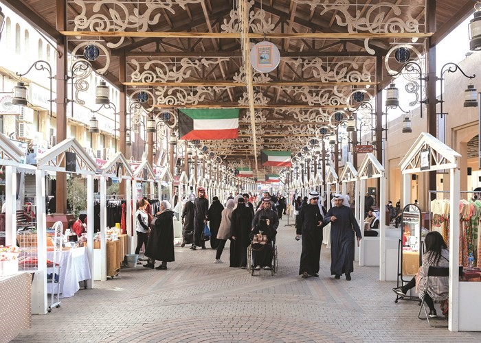 ﻿سوق المباركية أحد المواقع الحيوية للاحتفاء بالأعياد الوطنية﻿