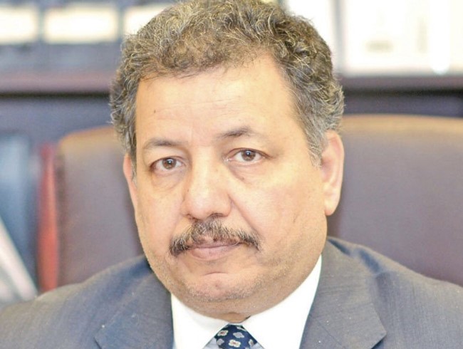 العازمي ينعي عميد كلية الهندسة والبترول بجامعة الكويت