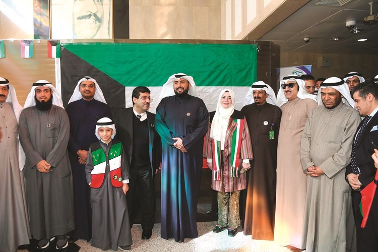 الشيخ د. باسل الصباح وعدد من قياديي الوزارة﻿