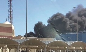 سحب الدخان كما بدت من القاعدة البحرية﻿