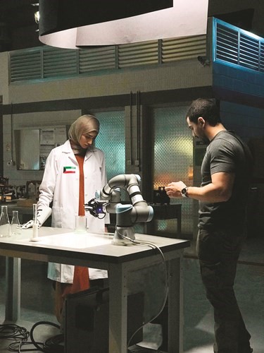 أحد مشاهد الإعلان﻿