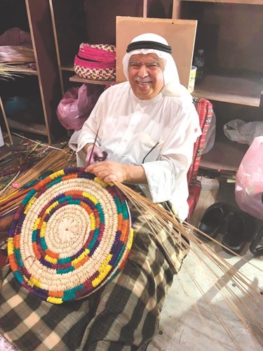 الناصر: 7 آلاف مشارك في مسابقات «الموروث الشعبي» لهذا العام