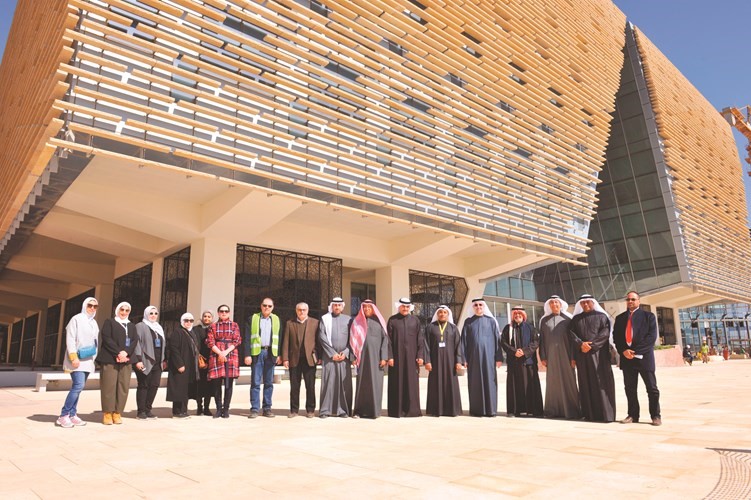 الأمانة العامة تتفقد مباني الكليات ومحطة الخدمات المركزية بمدينة صباح السالم الجامعية