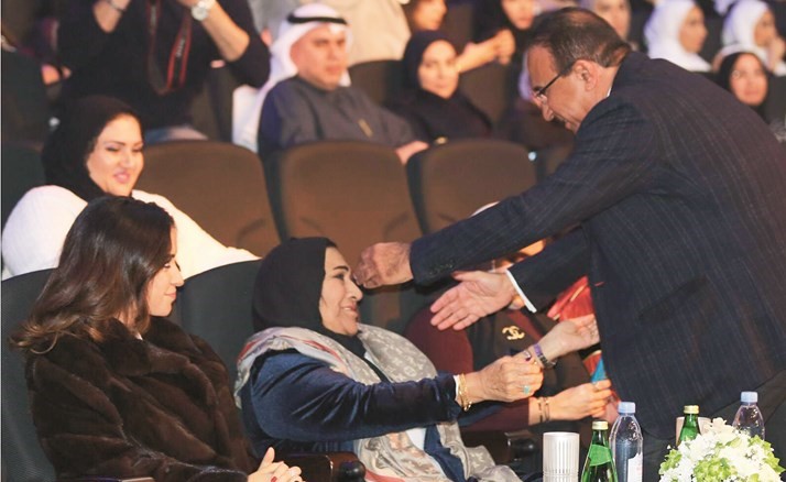 دموع الحزن قبل ٥٠ عاما صارت دموع فرح واعتزاز اليوم﻿