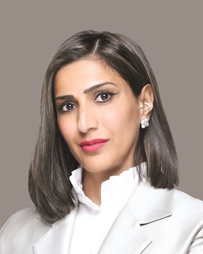 عائشة المضف﻿