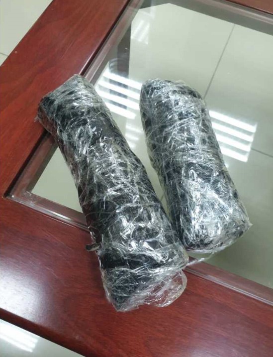 إدارة البحث والتحري الجمركي تحبط محاولة تهريب نحو 1250 غرام شبو اخفيت في ثلاجة شاحنة بمنفذ العبدلي