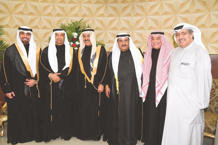 صالح السلمي وفتحي الصقر ومحمد المسلم يباركون﻿