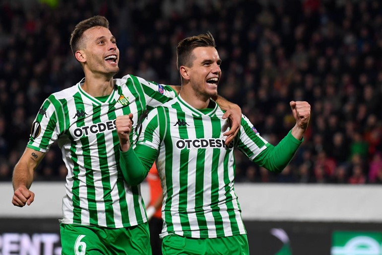 قنبلة بيلاروسيا تنفجر في وجه أرسنال.. وبيتيس يعود من 3-1 ليتعادل 3-3 ضد رين