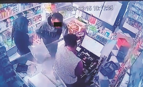 المتهم خلال تنفيذ جريمته﻿