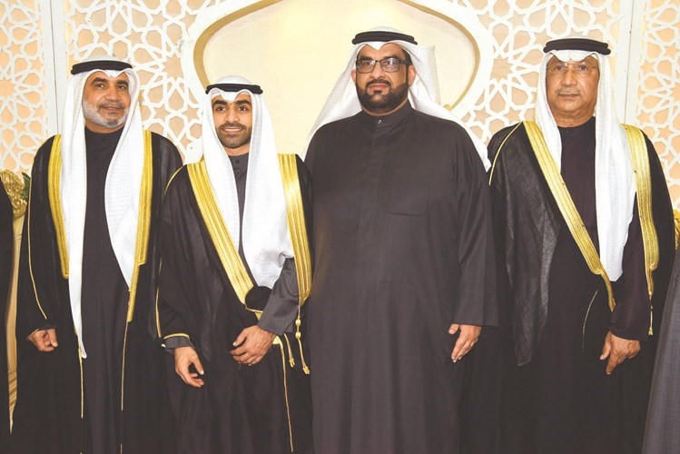 ناصر الخالدي يبارك للمعرس ووالده خالد القبندي وعمه علي القبندي﻿
