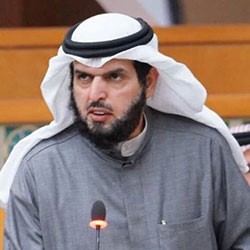 عادل الدمخي