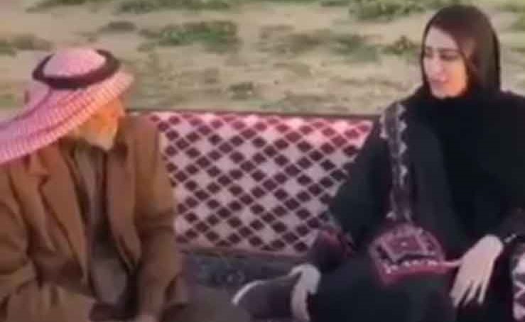 بالفيديو.. كيفية مناداة الإبل!.. لن تستطيع منع نفسك عن الضحك.. راعي يعلم مذيعة "MBC"