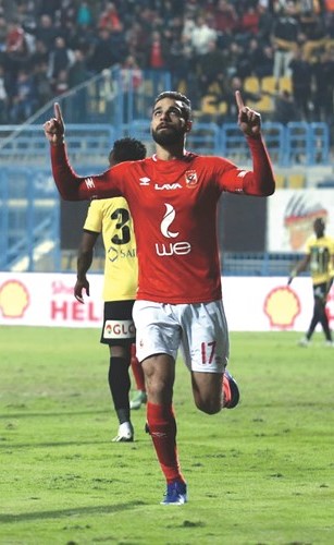 الأهلي والزمالك في اختبار صعب أمام الداخلية والجيش