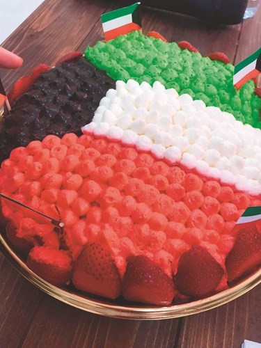 طبق في علم الكويت﻿