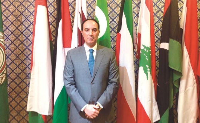 نائب مساعد وزير الخارجية رئيس مكتب حقوق الإنسان المستشار طلال المطيري	﻿