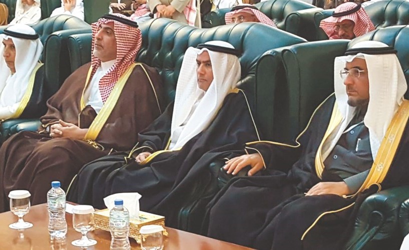 الأمين العام محمد الجلاهمة خلال مشاركته بحفل الافتتاح﻿