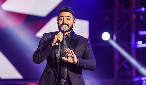 بالفيديو.. شاهد تفاعل الجمهور مع تامر حسني في حفله الغنائي في السعودية