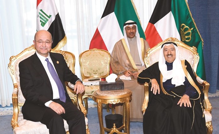 صاحب السمو الأمير الشيخ صباح الأحمد خلال استقباله الرئيس العراقي د.برهم صالح ﻿