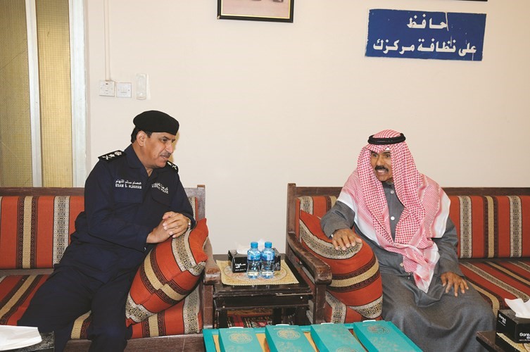 حديث بين سمو ولي العهد والفريق عصام النهام ﻿