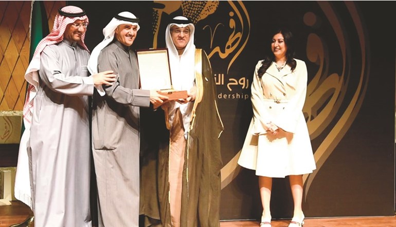 تكريم محمد الدعاس من مجموعة كوندور العالمية﻿