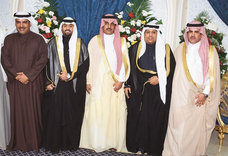 حامد الحباس وناصر بن فضلية وزيد الحربي يباركون﻿