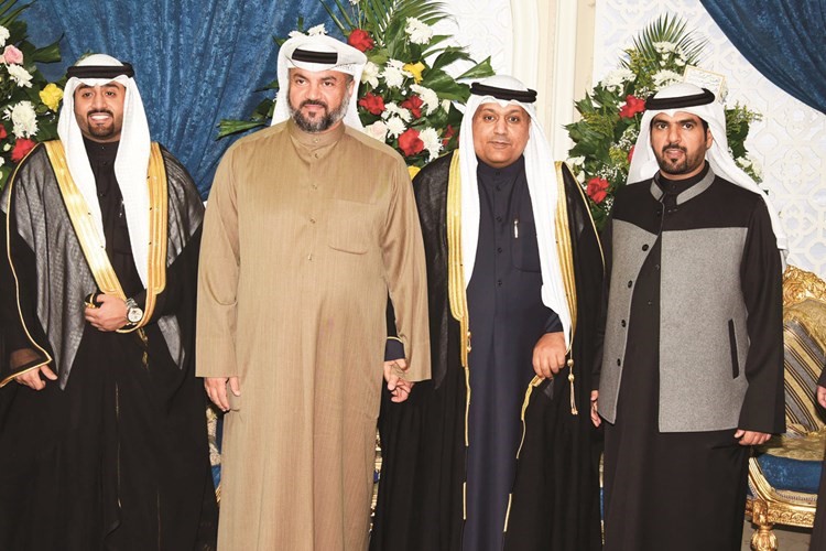 محمد المجينين وغانم الظفيري يباركان﻿